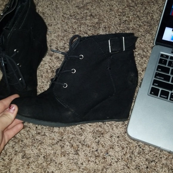 Wedges - Picture 2 of 5